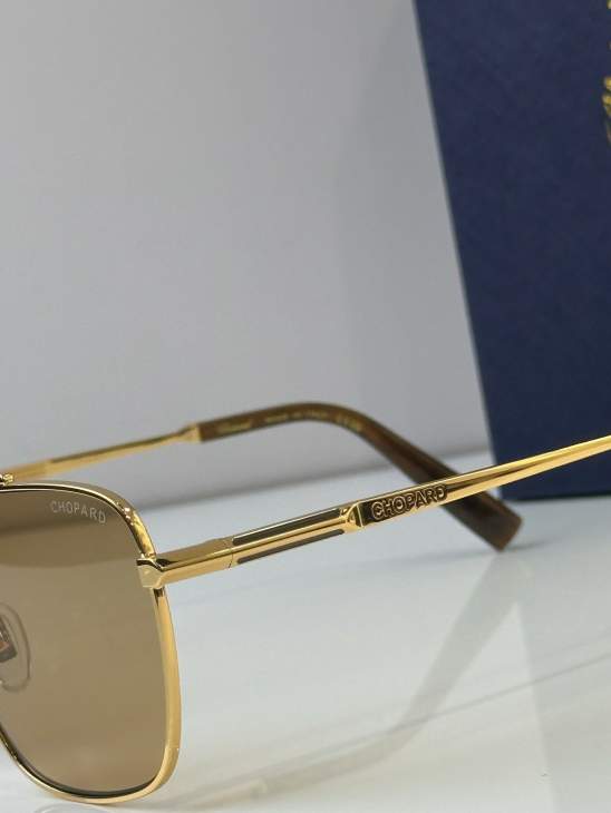 Picture of Chopard Sunglasses _SKUfw67345403fw